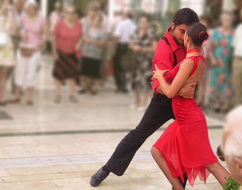 LATIN DANCE, LATIN LOVER DANCING